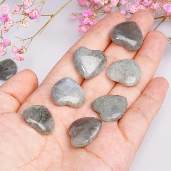 Labradorite Mini Heart - Picture 8 of 9